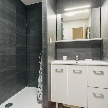 Apartment Appt 4 Personnes Plein Centre Avec Parking